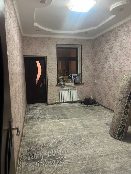 Sattepo maskani 5-mikrorayonda 3 xonali yangi qurilgan evro ta'mir uy