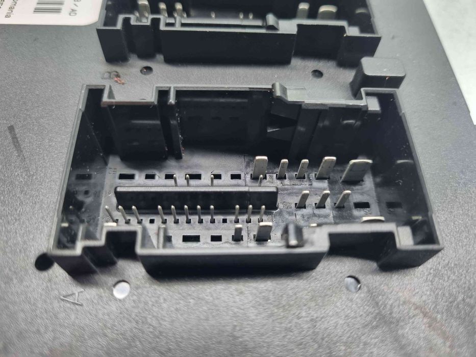 Modul confort  Volkswagen Jetta 3  (1K2) [Fabr 2005-2010] 1K0937084D