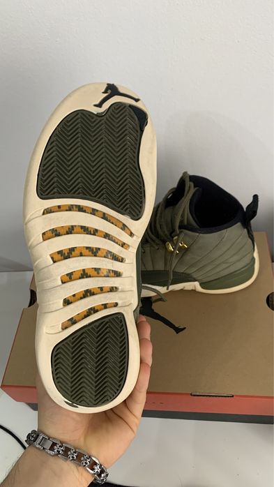 Air jordan 12 Class of 2003