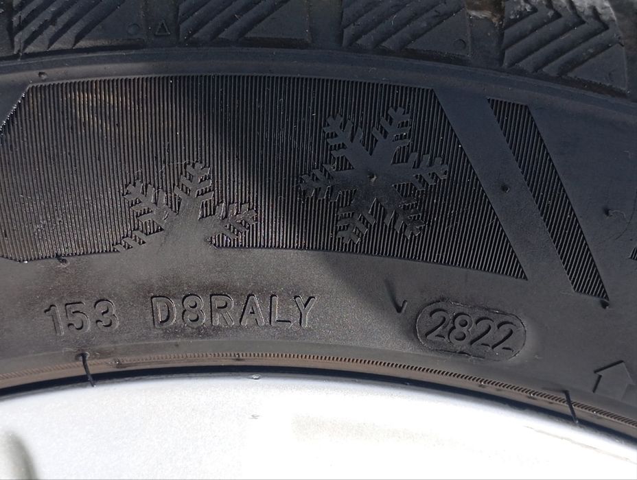 17цола Джанти с зимни гуми 225/50/17