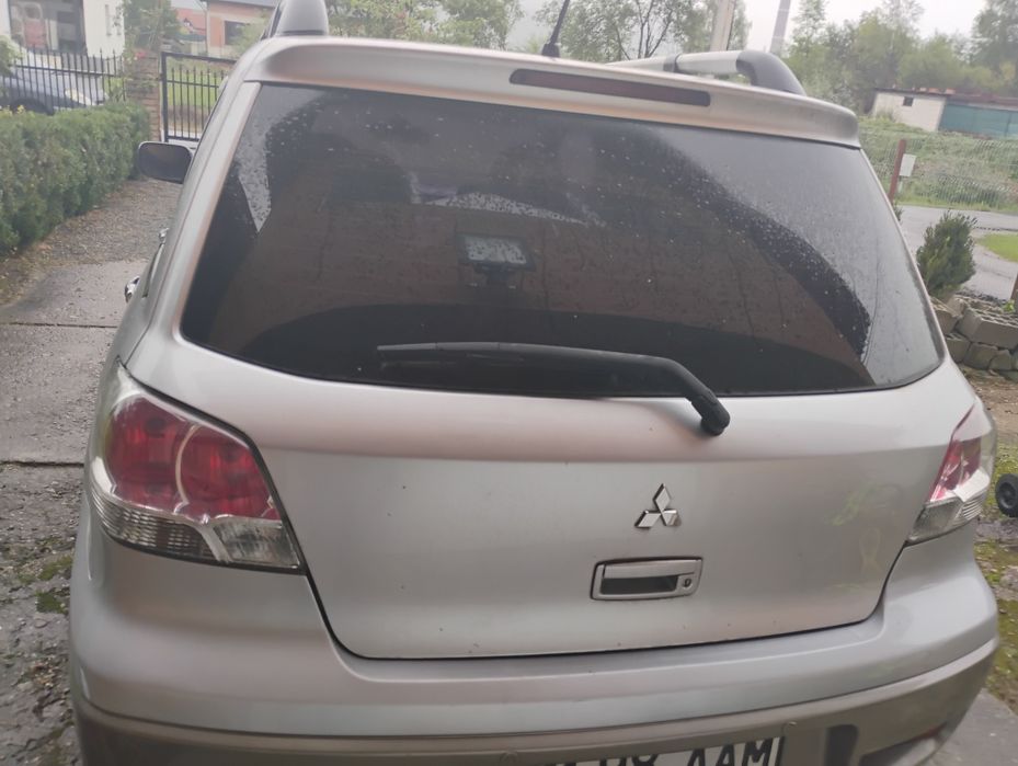 Mitsubishi outlander