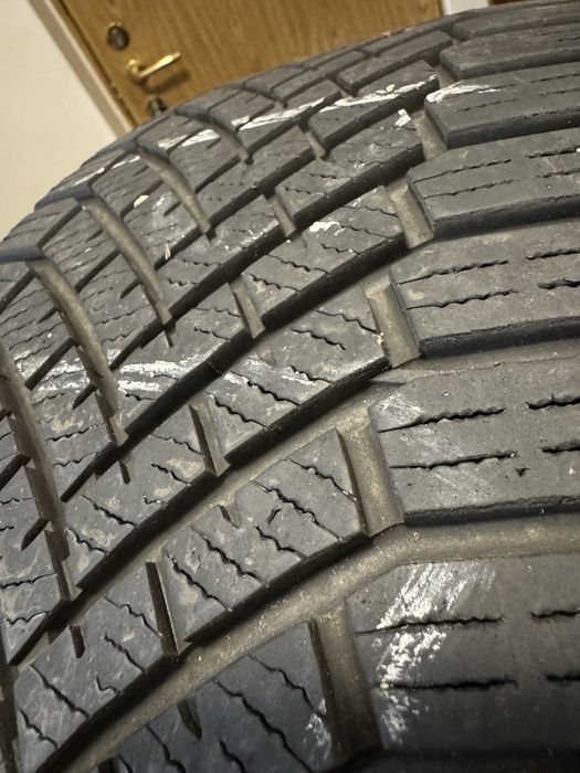 Vand anvelope iarna Yokohama 225 50 18