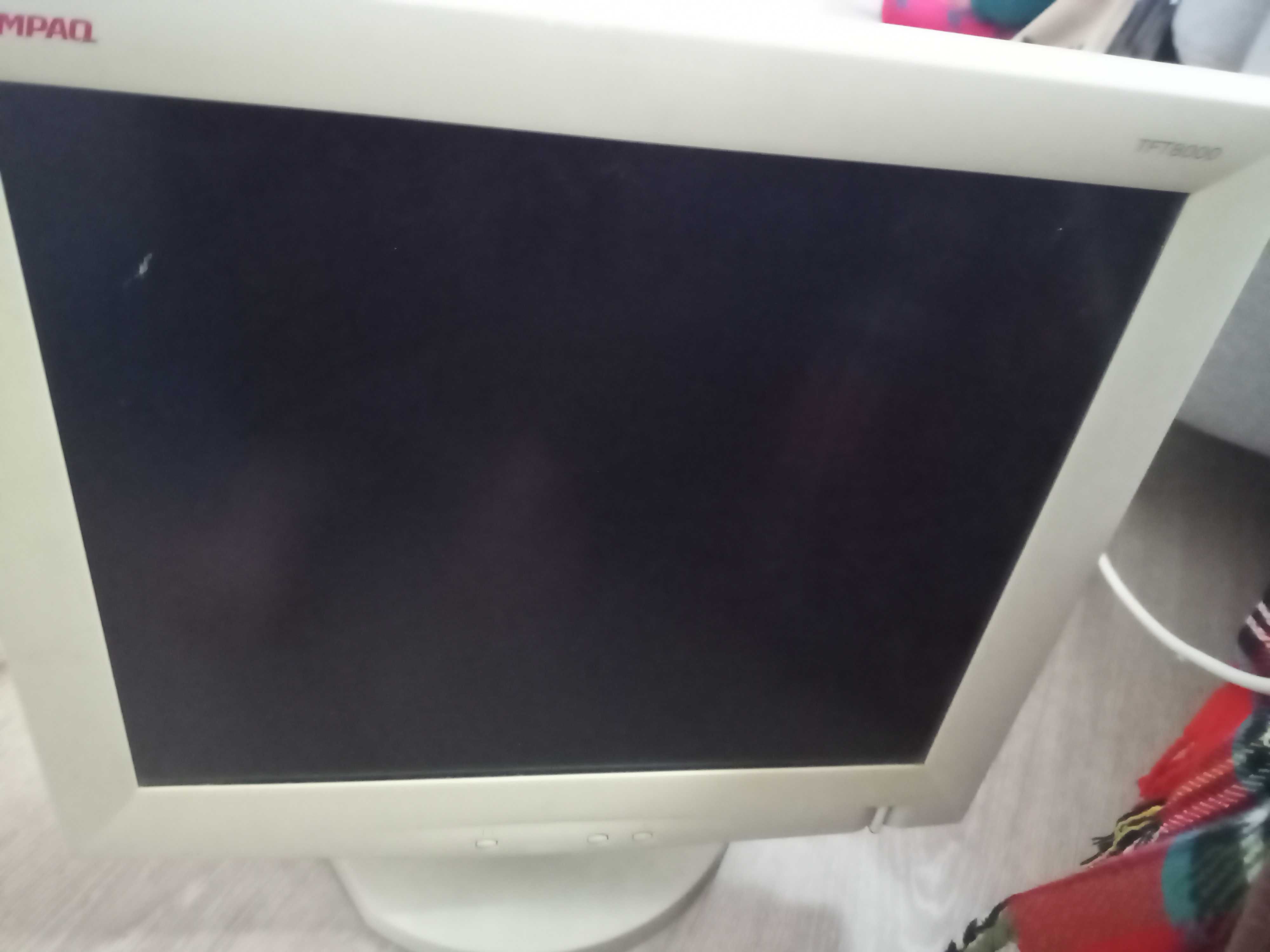 Compaq  monitor nou