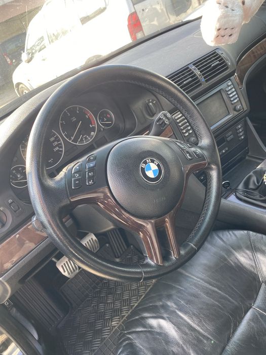 Bmw e39 520D (necesita motor refacut/schimbat)