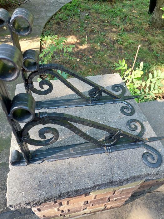 Console draperie din fier forjat