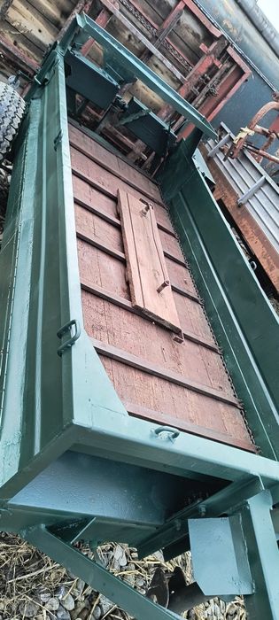 Mig de gunoi pentru pantă 2.3 tone