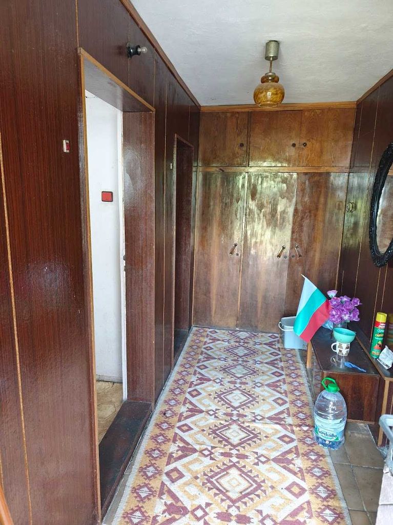 Продава се Къща в Тутракан - 126 кв.м за 365 €/кв.м - Снимка #3