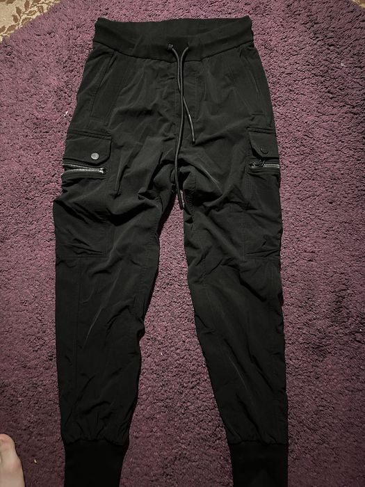 Pantaloni made by society