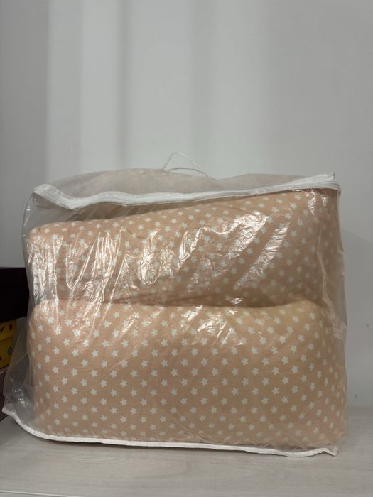 Подушка для беременных в форме U