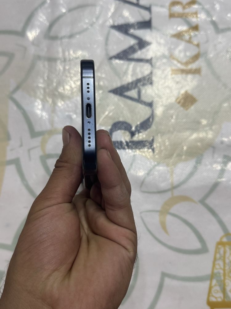 Iphone 15pro  AAA dubay region 89% yomkist apple watch 7 82 yomkis