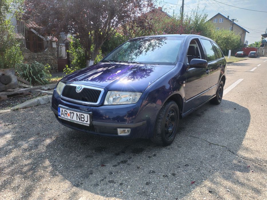 Vând Skoda Fabia combi 1.4 benzină an 2003.