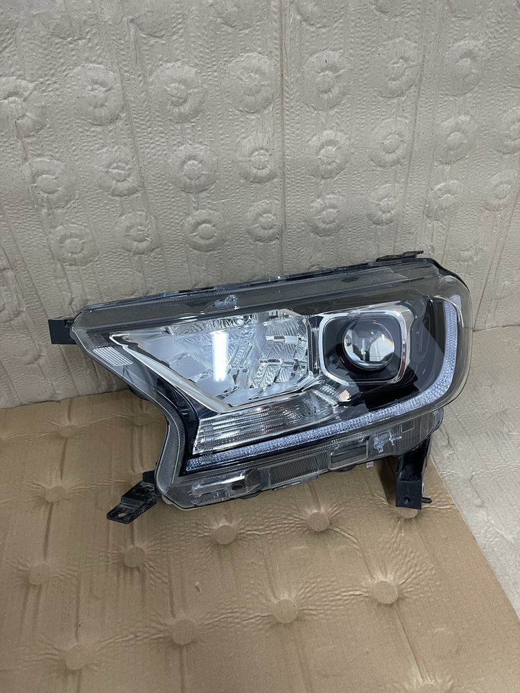 Far Stanga Ford Ranger 4 Mk4 Facelift LED JB3B13E015A an 2018-2023