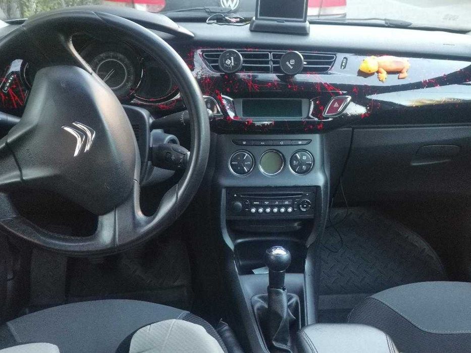 Vand Citroen C3 1.4 HDI Argintiu din 2012 Noiembrie