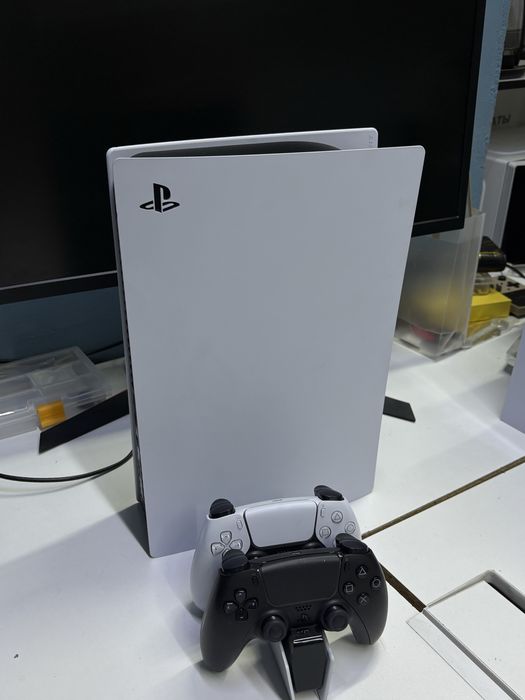 PlayStation 5 +!