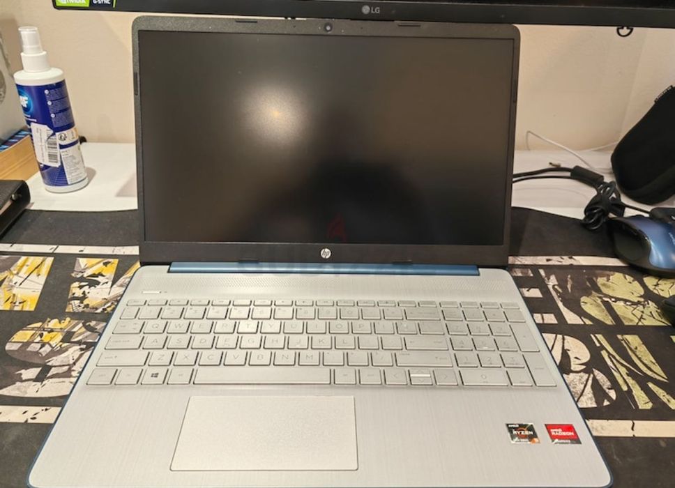 Hp Ryzen5-5500 AMD Radeon