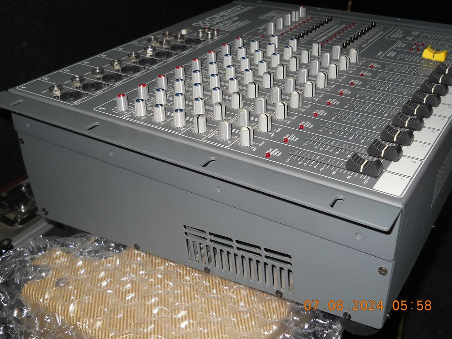 Mixer amplificat Crest CPM-9812 made in USA