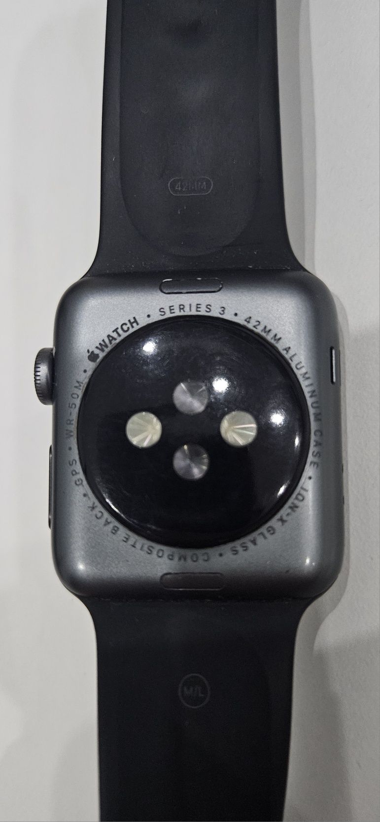 Продам Apple Watch 3 42 mm