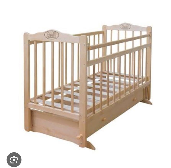 Продается кровать - фирма Наша -Мама . С бамбуквым матрасом .