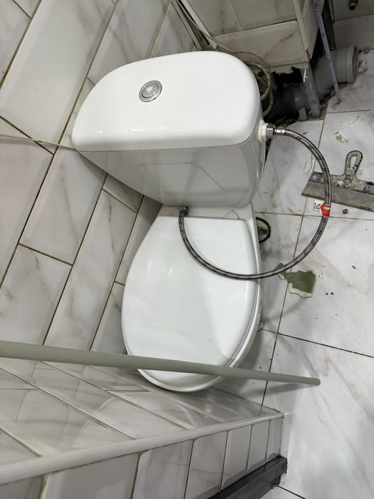 Унитаз в хорошем состоянии