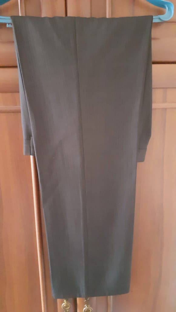 Продам мужские турецкие брюки, темного цвета. 46 - 48 размер, новые. А