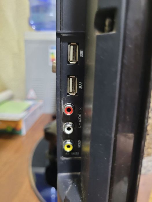 Продается телевизор