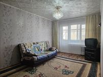 2х ком квартира, микр.Строитель на 3 этаже из 5, панельный дом 1984г.п