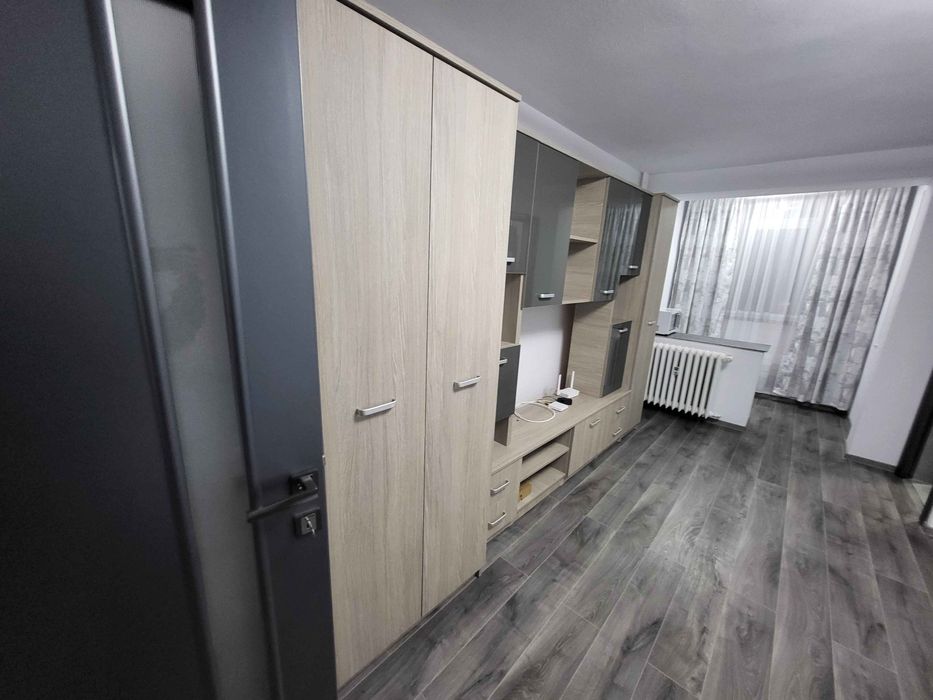 Garsonieră pitești