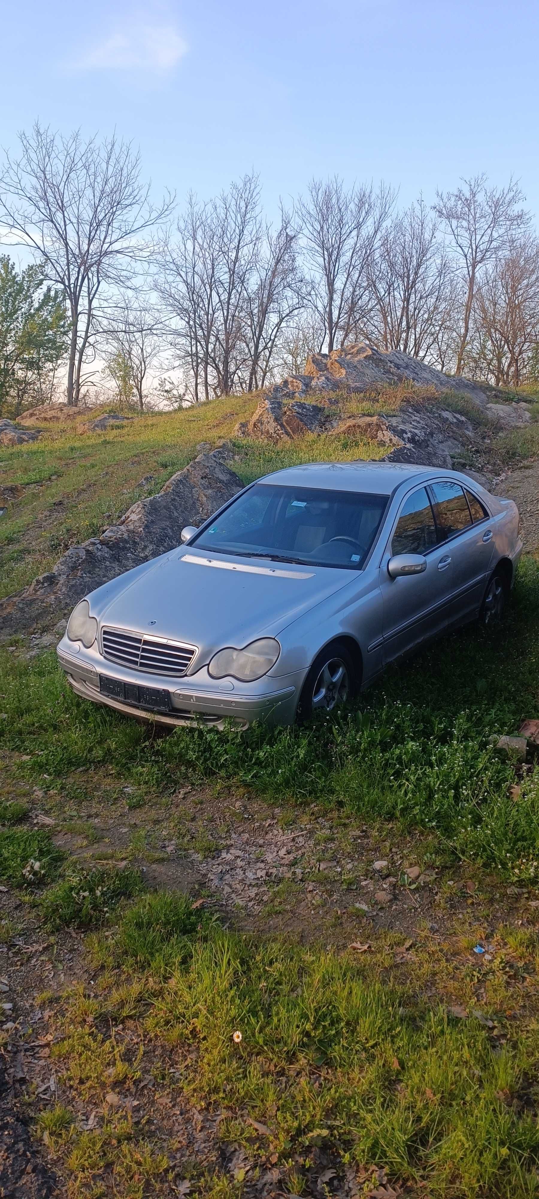 На части Mercedes-Benz C220 CDI W203