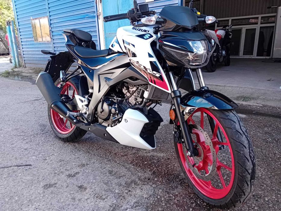 Suzuki Gsx-s 125cm  2023 A1 1900 km ( clasa yzf125 , duke, mt, cbr)