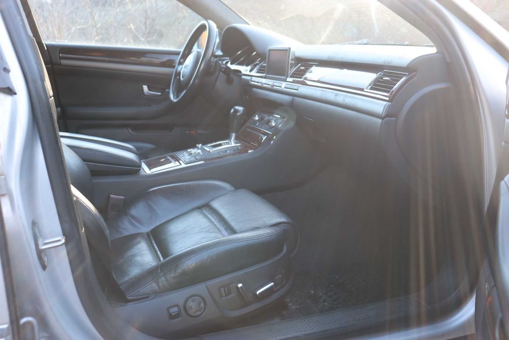 Audi A8 D3 ноември 2003 4.0 дизел 275 кутия Автоматична
