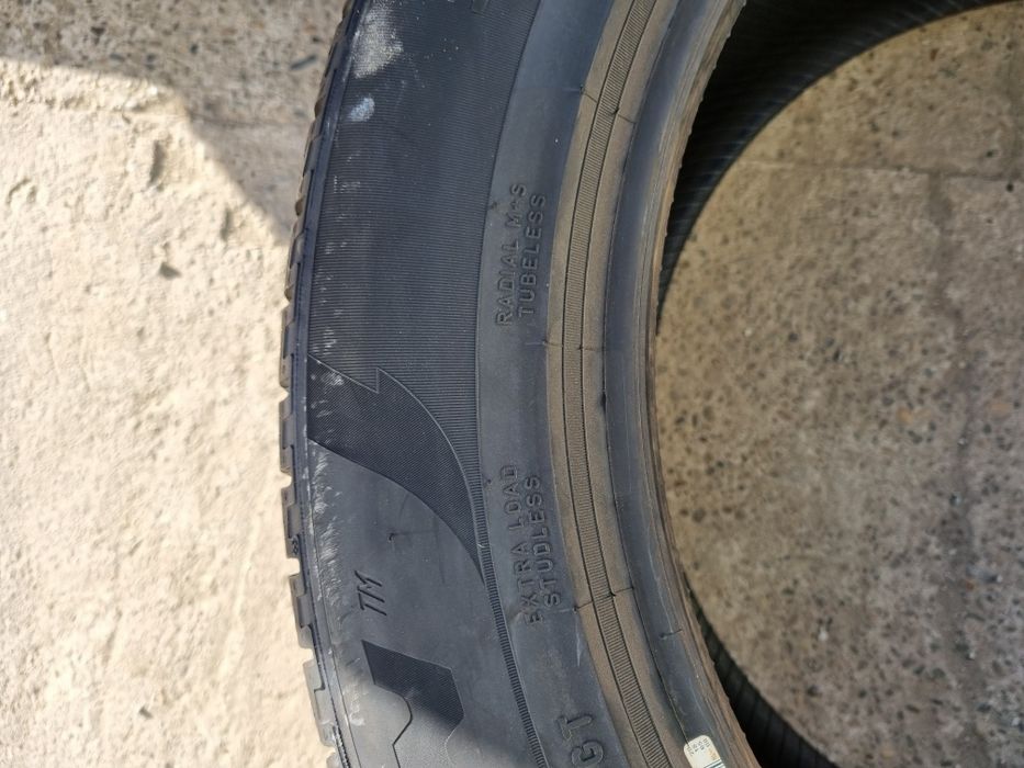 4 anvelope iarna NOI PIRELLI 295/45/19 dot 2019 pret per bucata