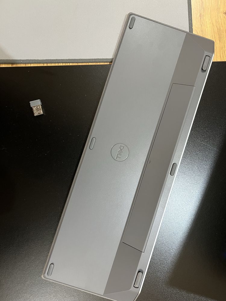 Клавиатура Dell - KB740, безжична, сива