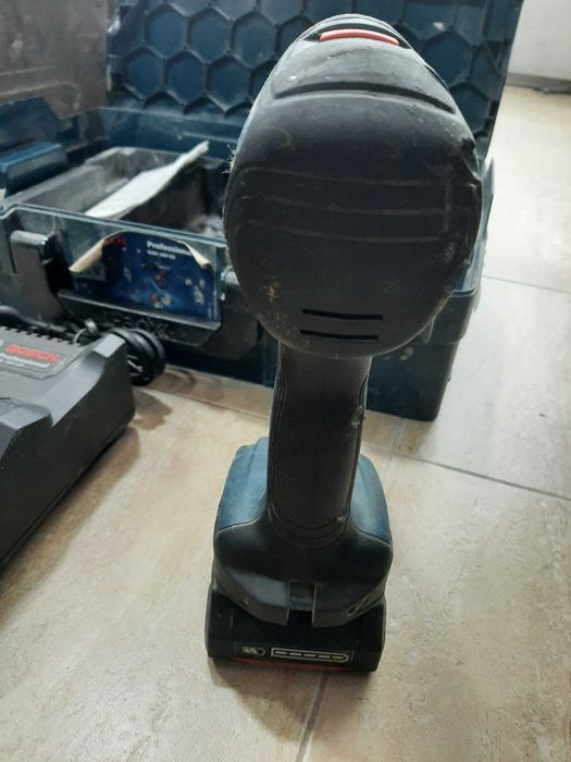 Винтоверт Bosch GSR 18V-55, Пълен Комплект