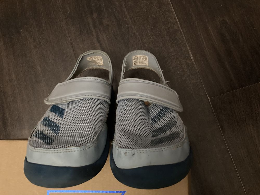Сандали Adidas EU 31.5/ нови сандали 29 номер