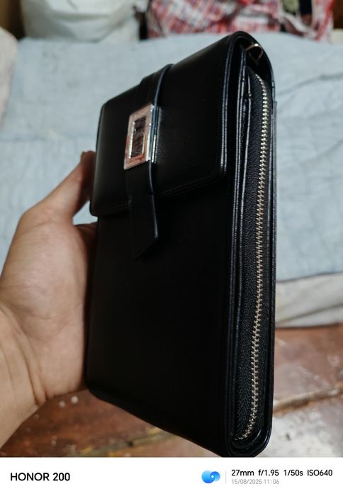 Продам барсетку новую!