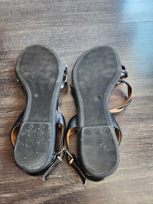 Sandale negre cu argintiu 36