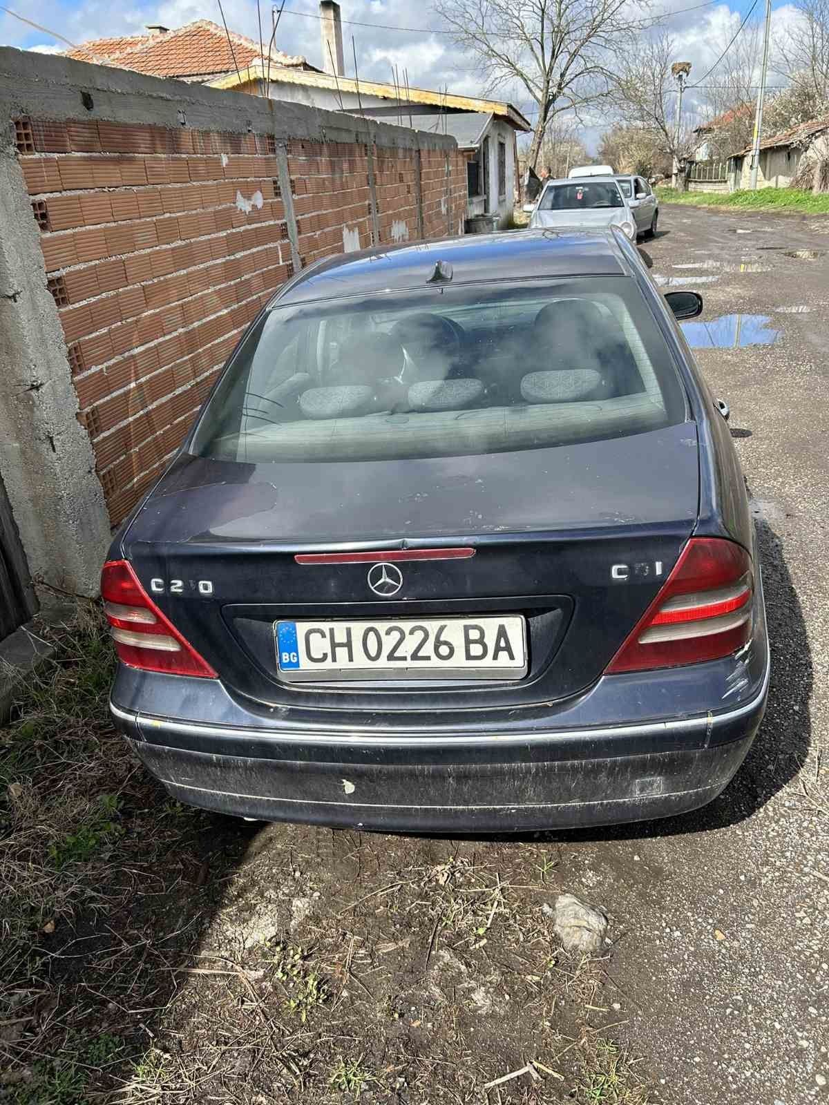 Мерцедес C Class W203 270 CDI 170кс