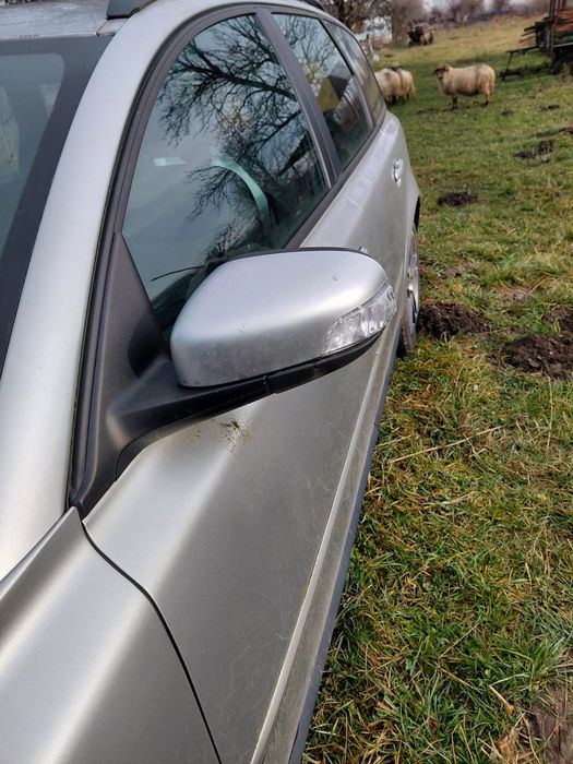 Vand volvo V 50 pentru piese schimb  masina functionala fara acte