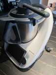 Thermomix TM6 stare foarte bună cu toate accesoriile