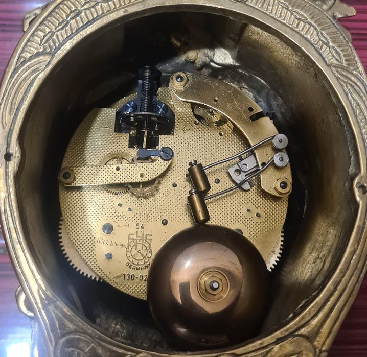 Италиански Бронзов Каминен Часовник Lancini