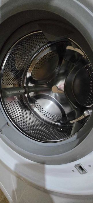 Продаётся Стиральная Машинка INDESIT