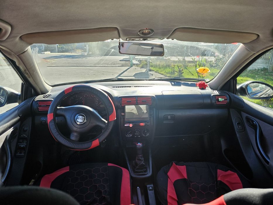 Seat Toledo 1.9 ALH  (prețul este negociabil)