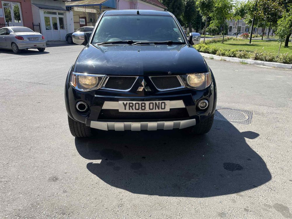 Mitsubishi L200