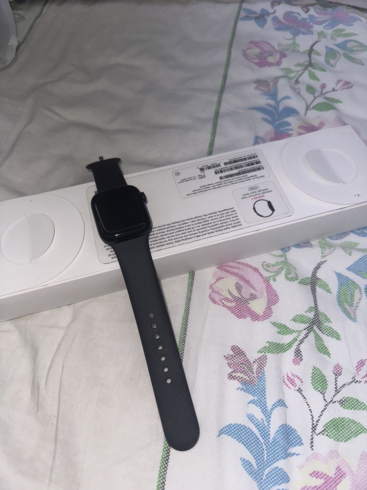 Apple Watch 7 40