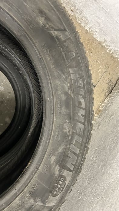 Комплект зимних шин