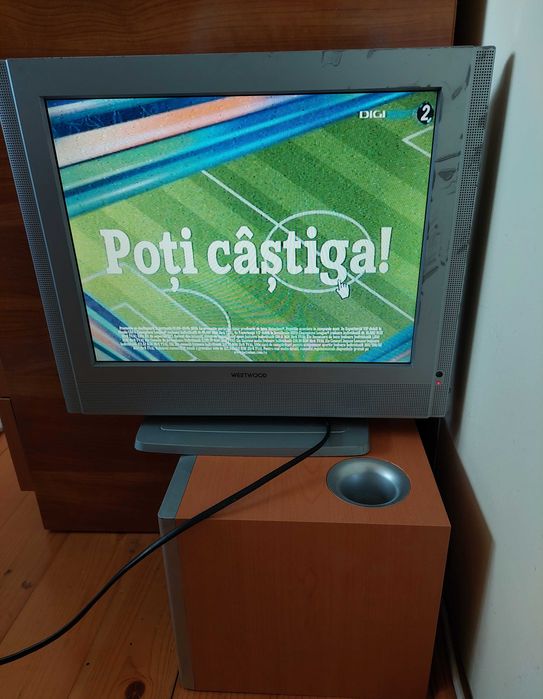 Televizor lcd mic Wetwood 15" fara telecomanda