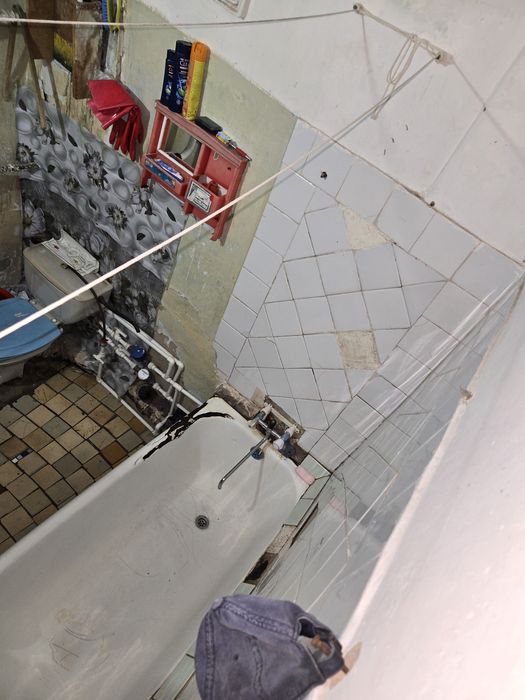 Uy sotiladi Eski alibobo