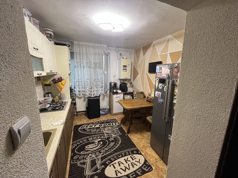 Vand/Schimb Apartament cu 2 camere