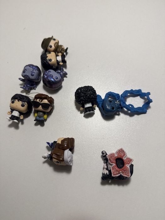 Киндеры очень странные дела