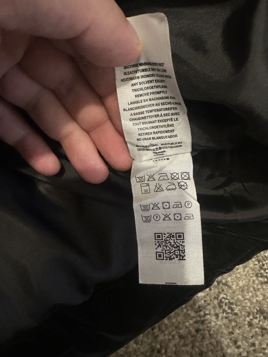 Burberry geaca neagra de iarna puffer marime M